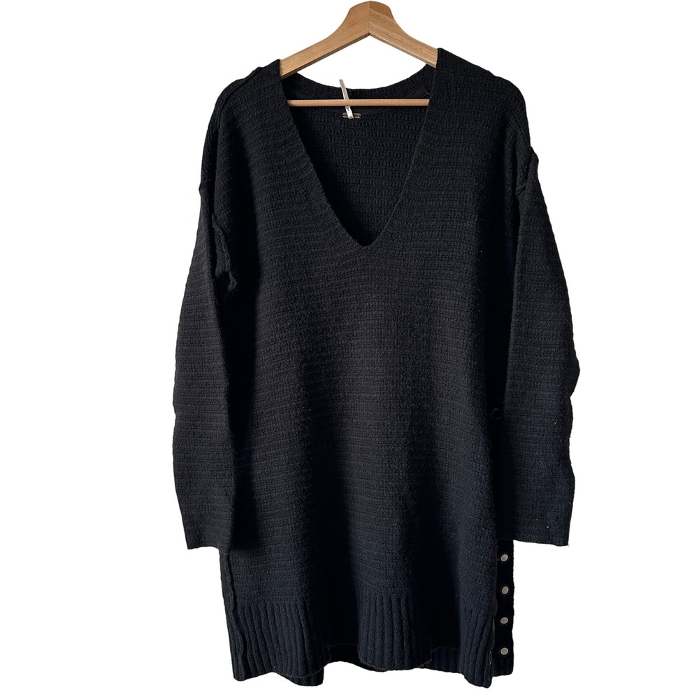 Free People Black V-Neck Oversized Grommet Side Detail Cotton Blend Sweater S